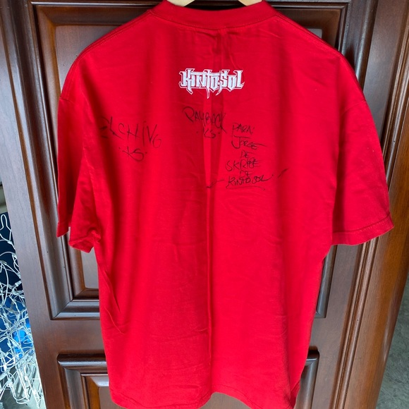 Autographed Kinto Sol Por Vida Spanish Mexican Hip-hop Rap Band Tee Shirt - Picture 4 of 5